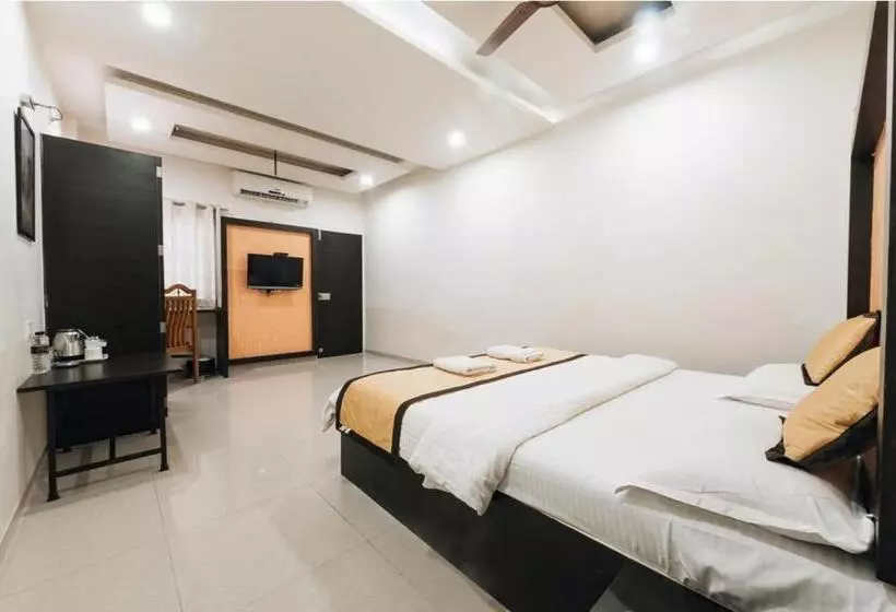 Hotelli Krushna Inn