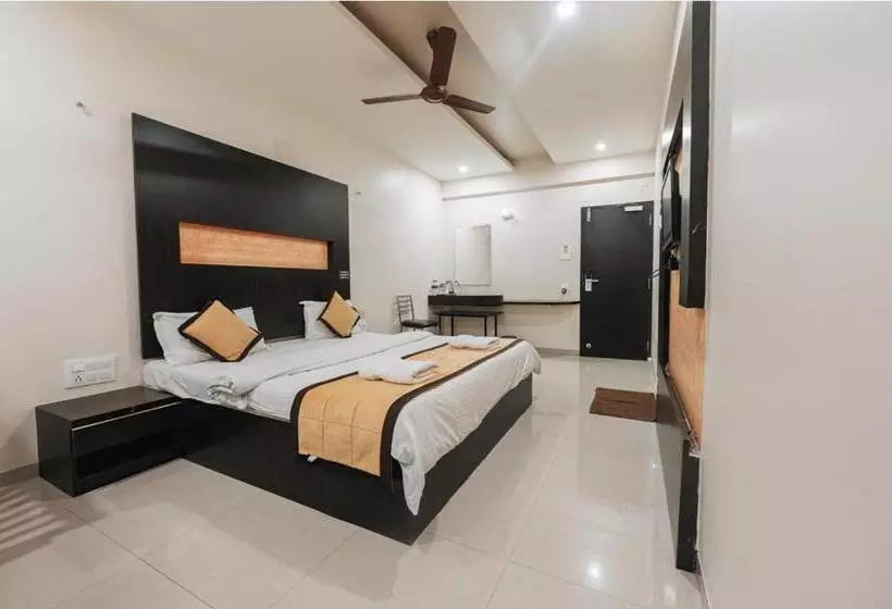 Hotelli Krushna Inn