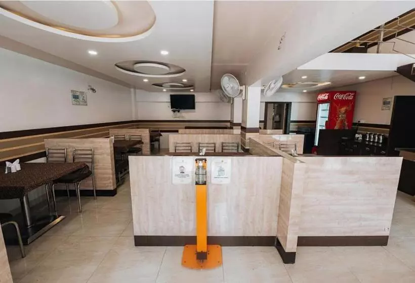 Hotelli Krushna Inn