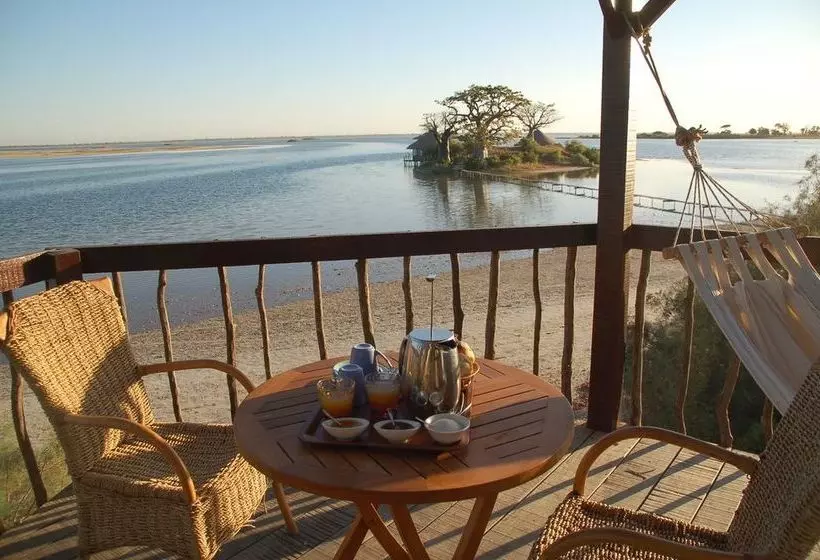 هتل Lodges Des Collines De Niassam