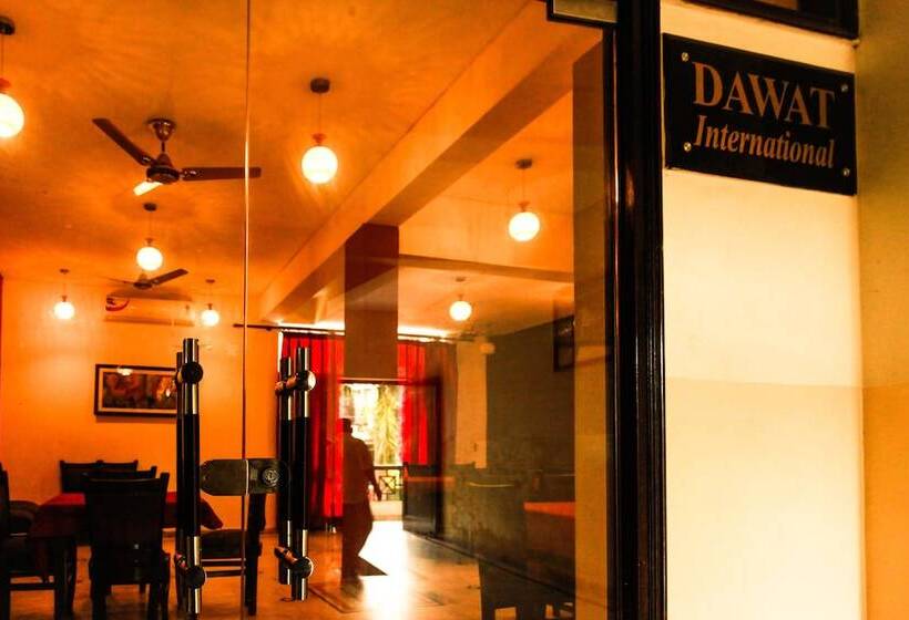 בית מלון כפרי Neeraj Bhawan