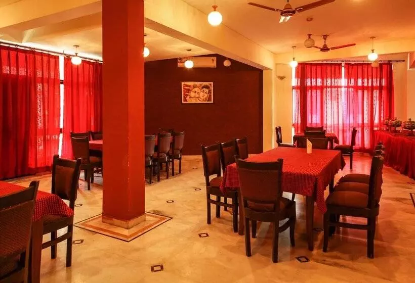 Hotelli Neeraj Bhawan