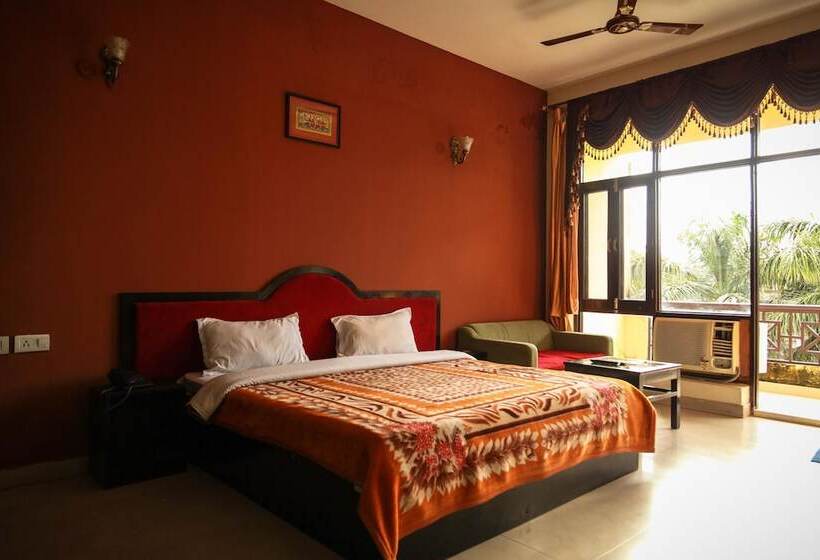 בית מלון כפרי Neeraj Bhawan