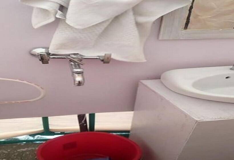 فندق Pangong Paradise