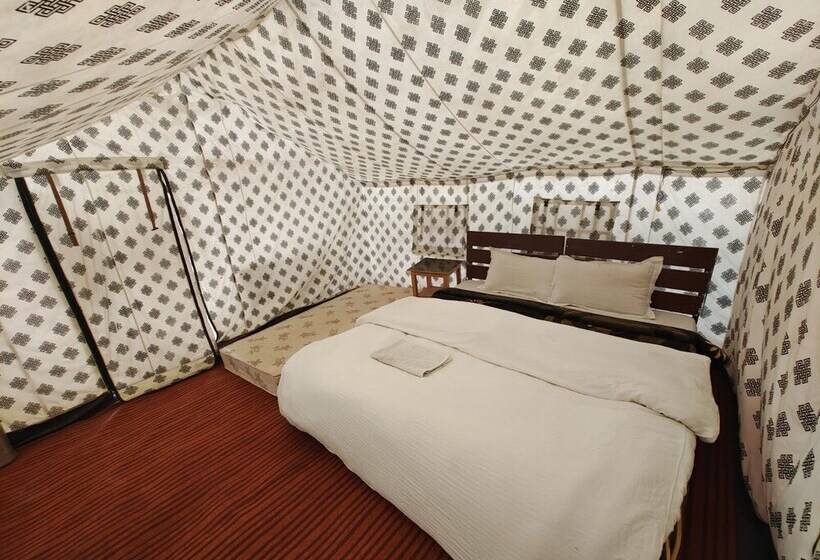 فندق Pangong Paradise