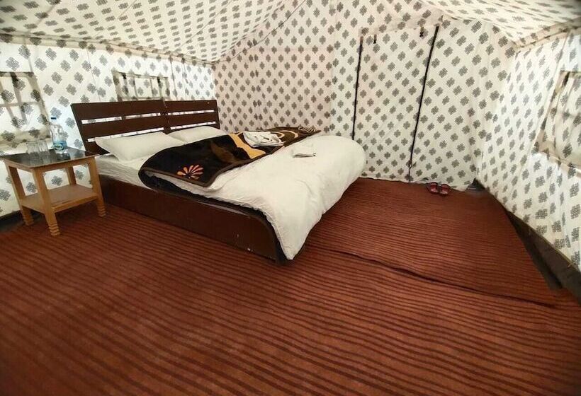 فندق Pangong Paradise