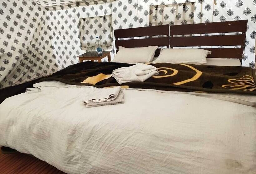 فندق Pangong Paradise