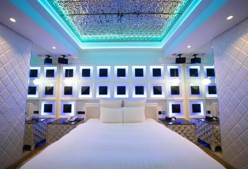 I More Motel