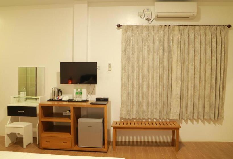 K Resort Ngwe Saung Beach