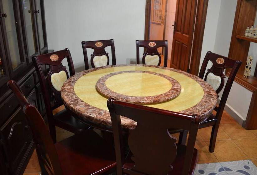 پانسیون Keva Guest House