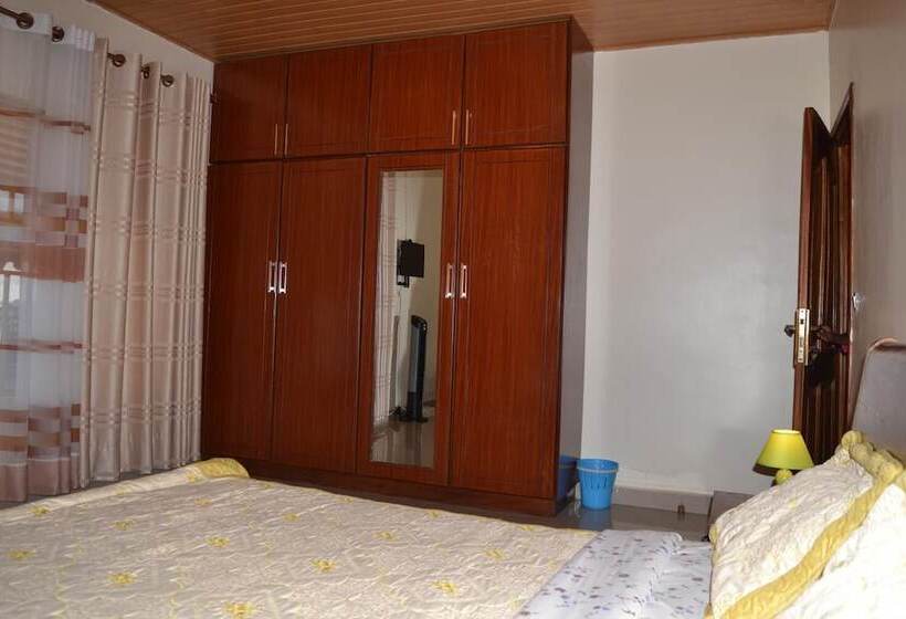 پانسیون Keva Guest House