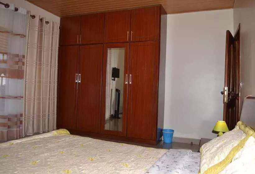 ペンション Keva Guest House