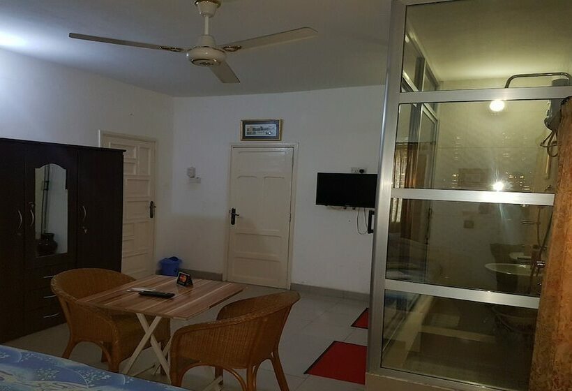پانسیون Nap Apartment