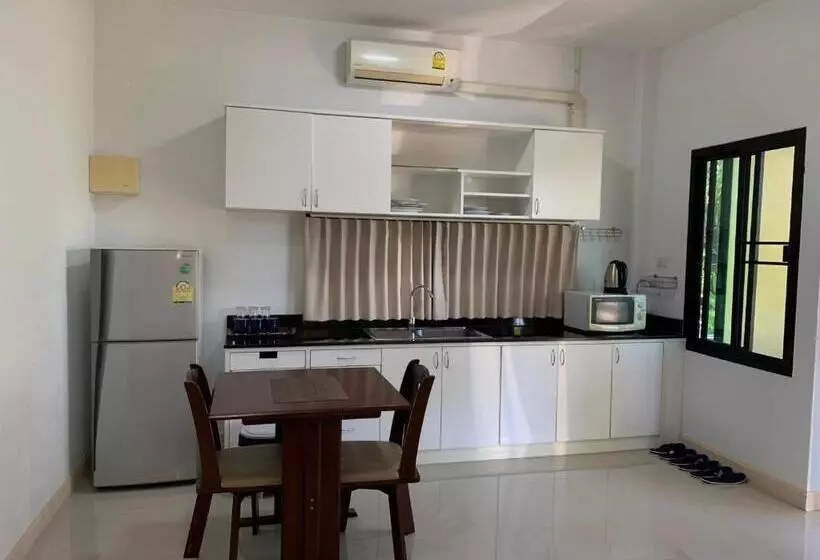 Baan Pingkan Wellness Resort