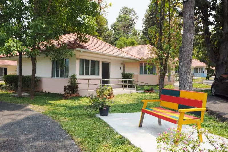 Baan Pingkan Wellness Resort