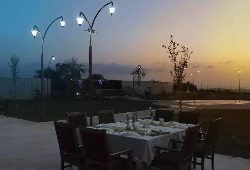 Erzin Artemis Otel