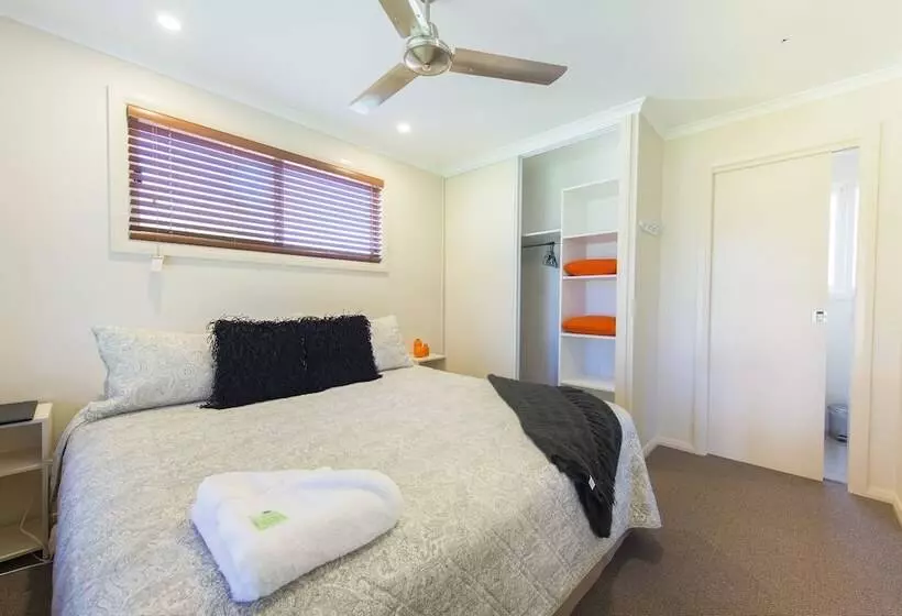 Fossickers Tourist Park