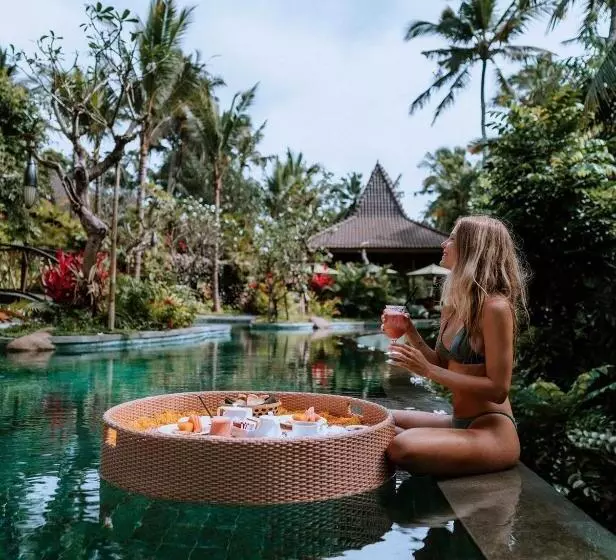 ホテル Arkamara Dijiwa Ubud