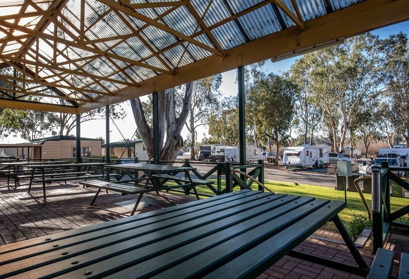 בית מלון כפרי Big4 Mannum Holiday Park