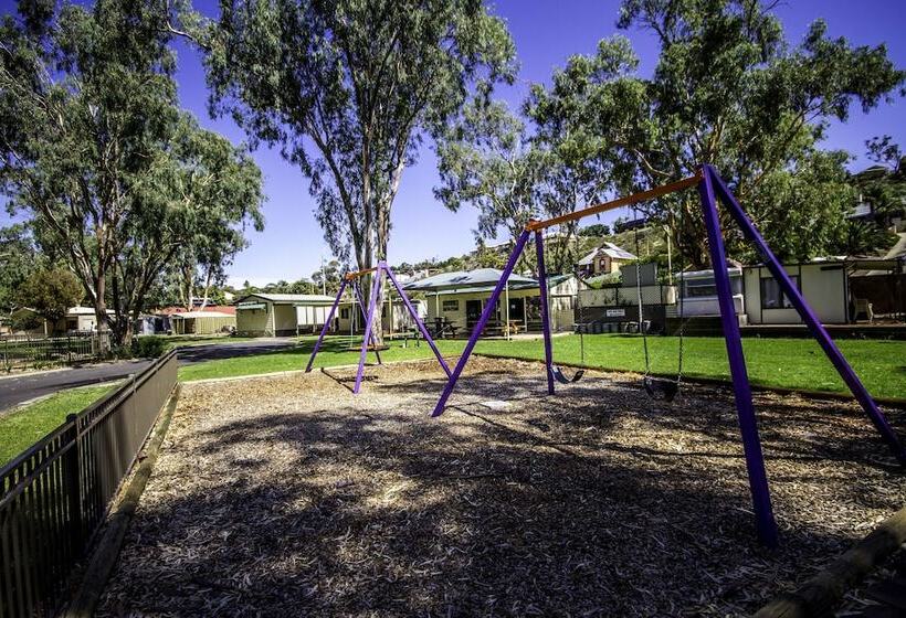 בית מלון כפרי Big4 Mannum Holiday Park