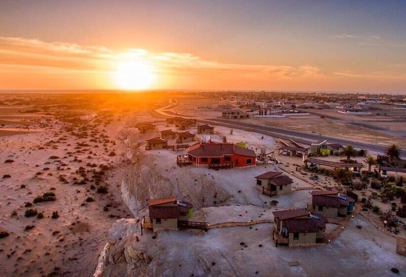 호텔 Desert Breeze Lodge