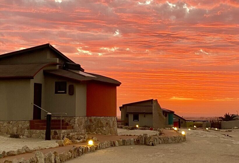 호텔 Desert Breeze Lodge