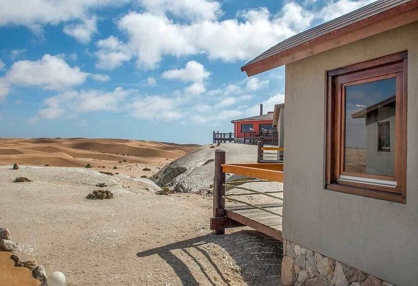 호텔 Desert Breeze Lodge