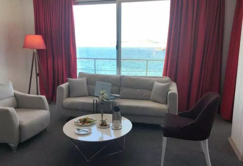 Hotelli Etap Altinel Aliaga