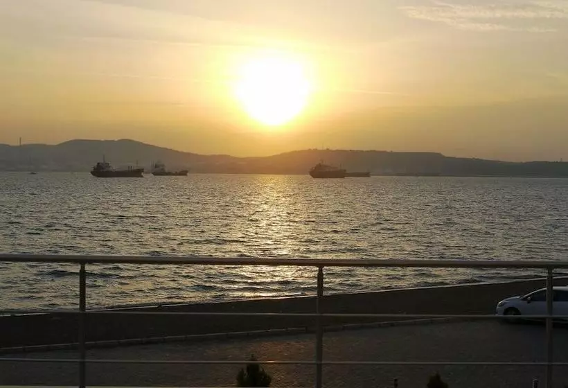 Hotelli Etap Altinel Aliaga