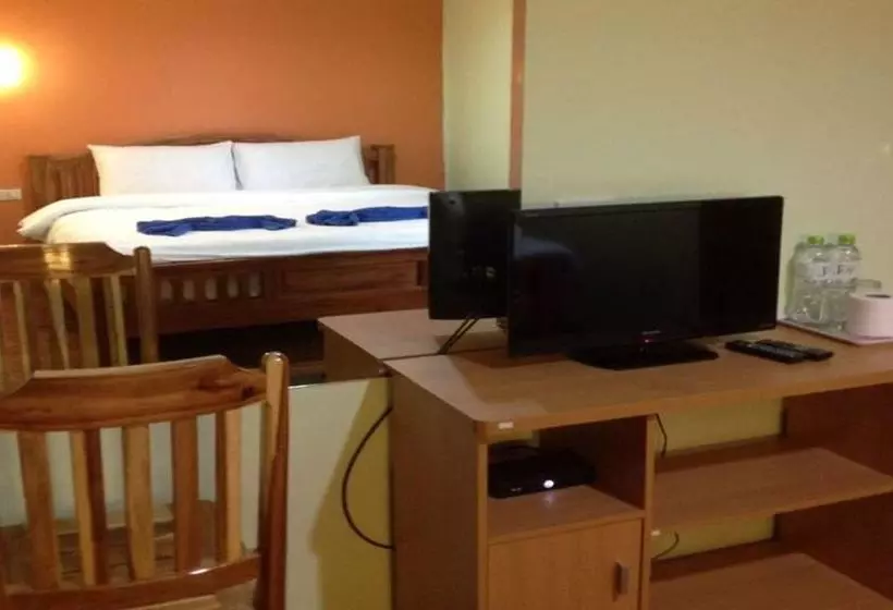 هتل Palm Inn Lipe