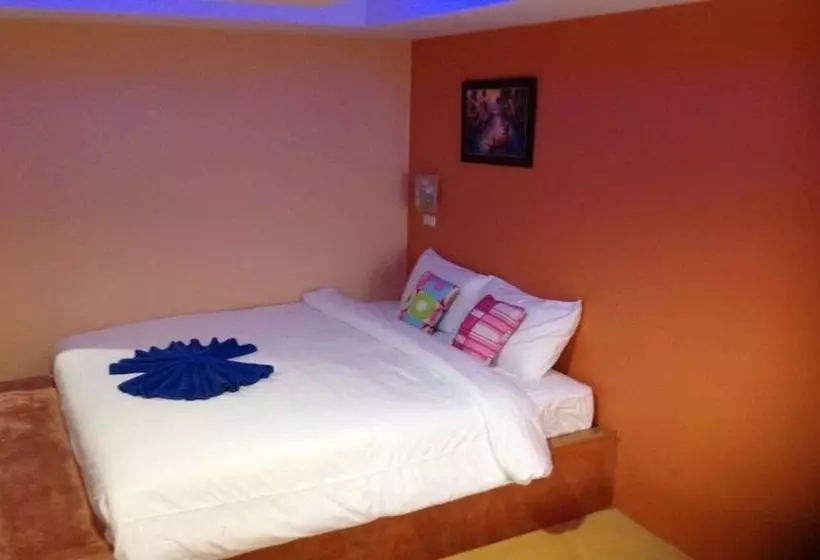 هتل Palm Inn Lipe