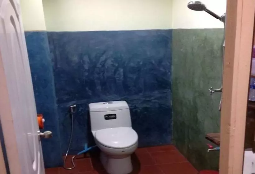 هتل Palm Inn Lipe