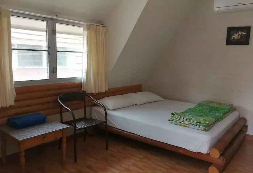 Hotelli Phupreugsa Resort