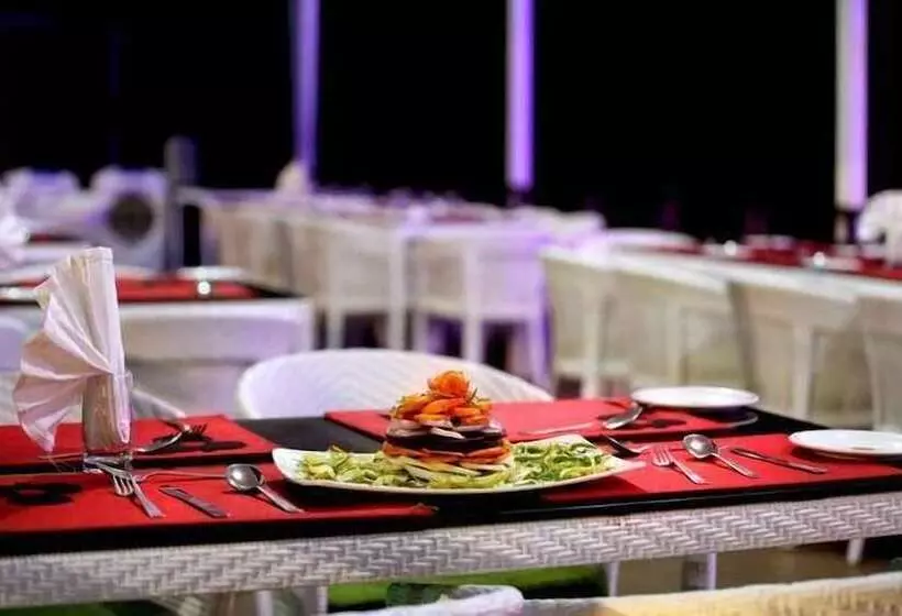 Hotelli Shri Khedapati International