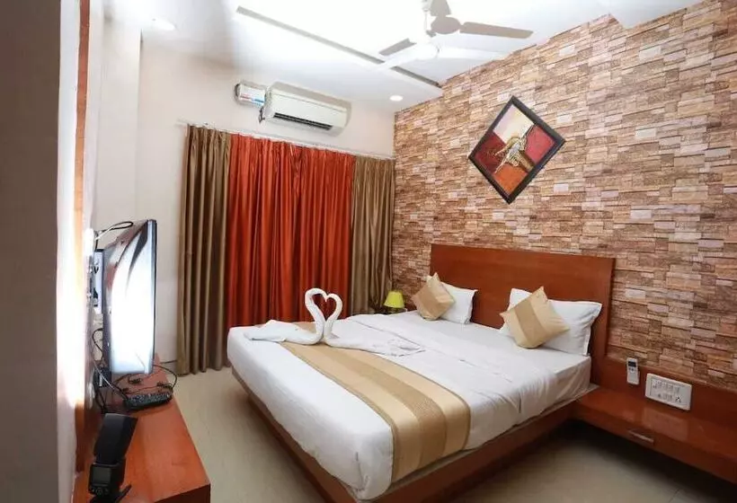 Hotelli Shri Khedapati International