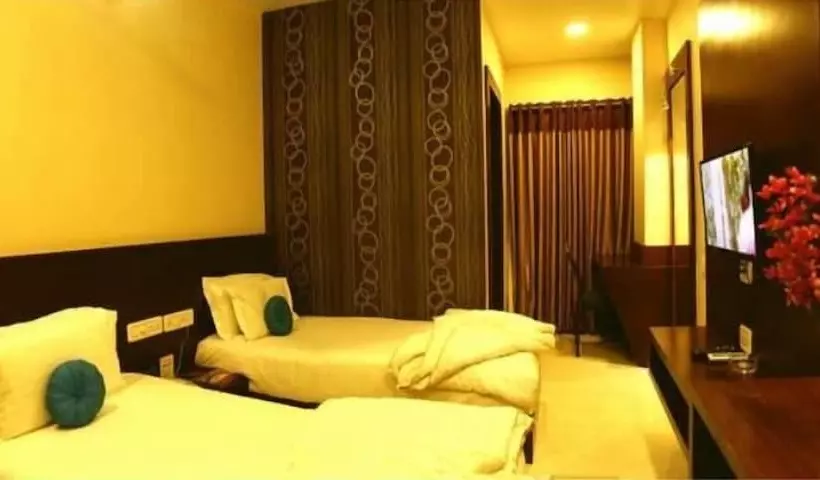 Hotelli Shri Khedapati International