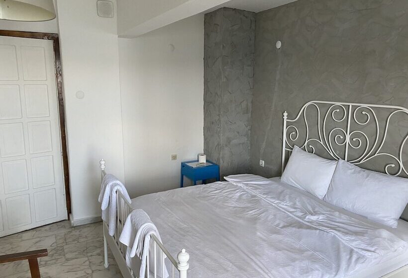 酒店 Yali Butik Pansiyon