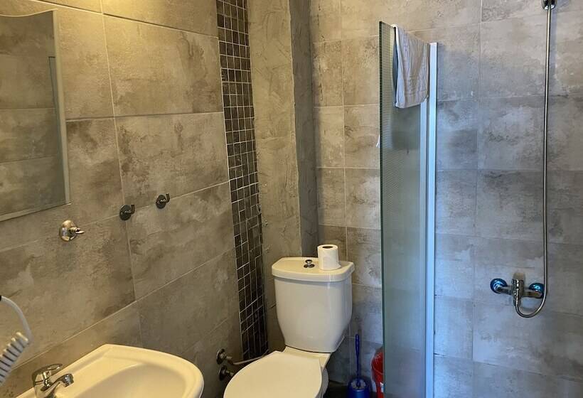 酒店 Yali Butik Pansiyon