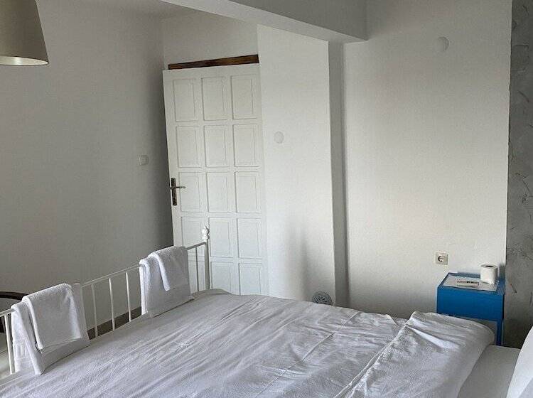 Отель Yali Butik Pansiyon