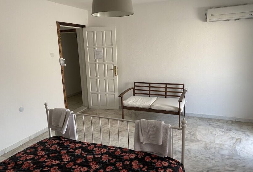 酒店 Yali Butik Pansiyon