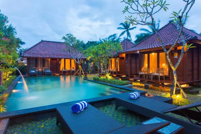 ホテル Yana Villas Kemenuh By Pramana Villas