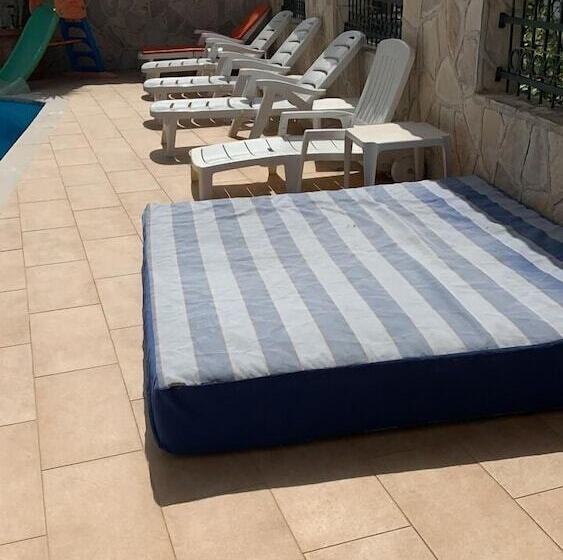 Mila & Aleksandr Apartments