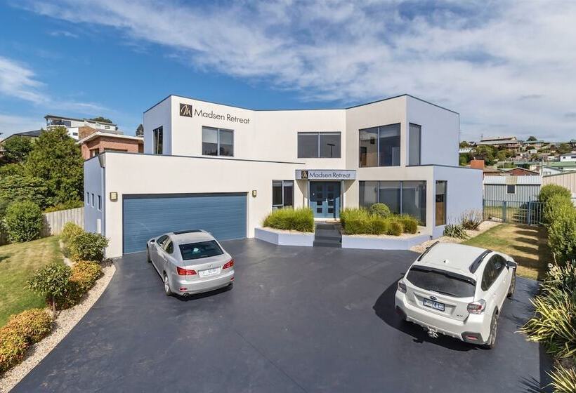 Пансион Madsen Retreat