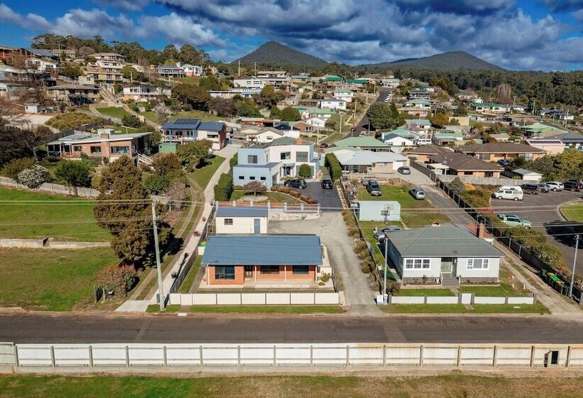 Пансион Madsen Retreat