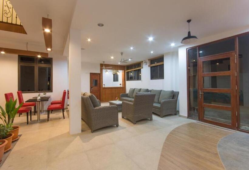 پانسیون Paguro Beach Inn