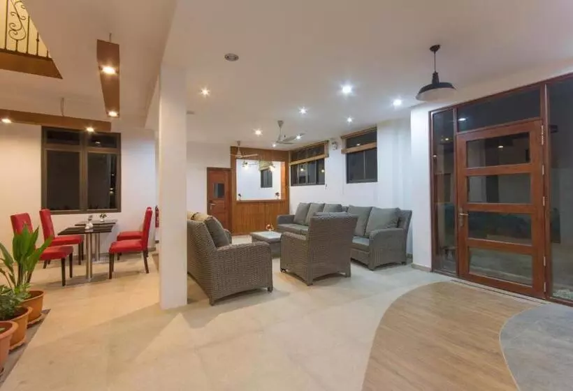 پانسیون Paguro Beach Inn