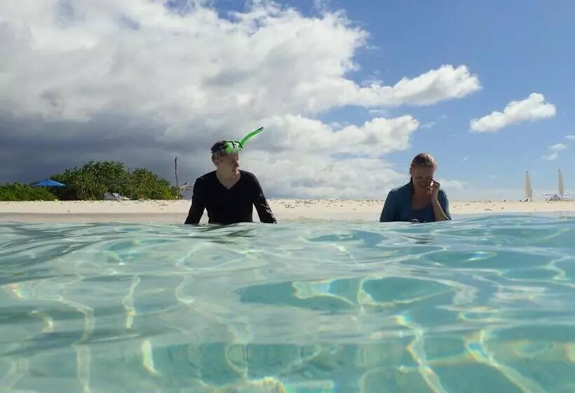 پانسیون Paguro Beach Inn