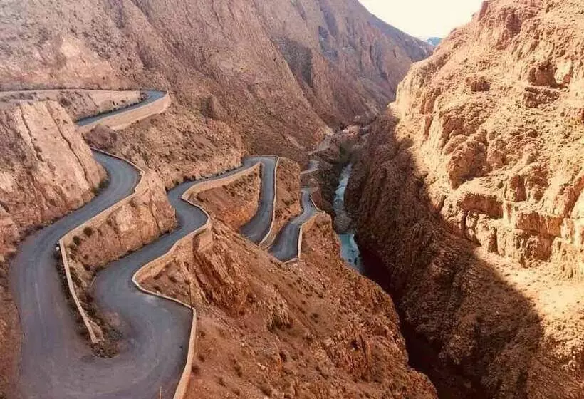 Majatalo Riad Igrane