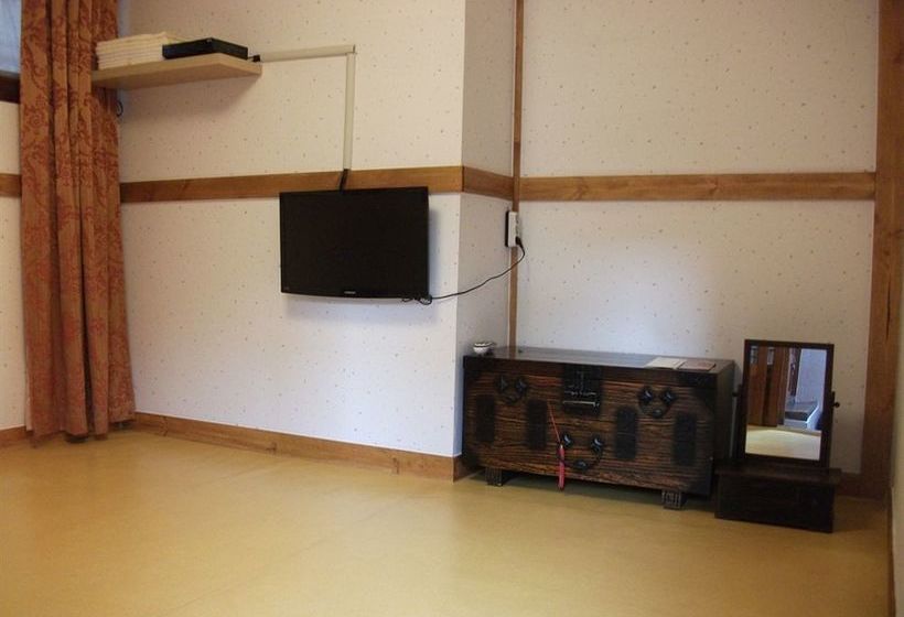 ペンション Sarangchae Hanok Guesthouse