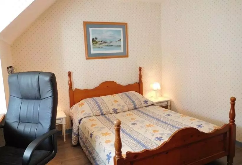 ベッドアンドブレックファースト Chambres D Hôtes Evelyne